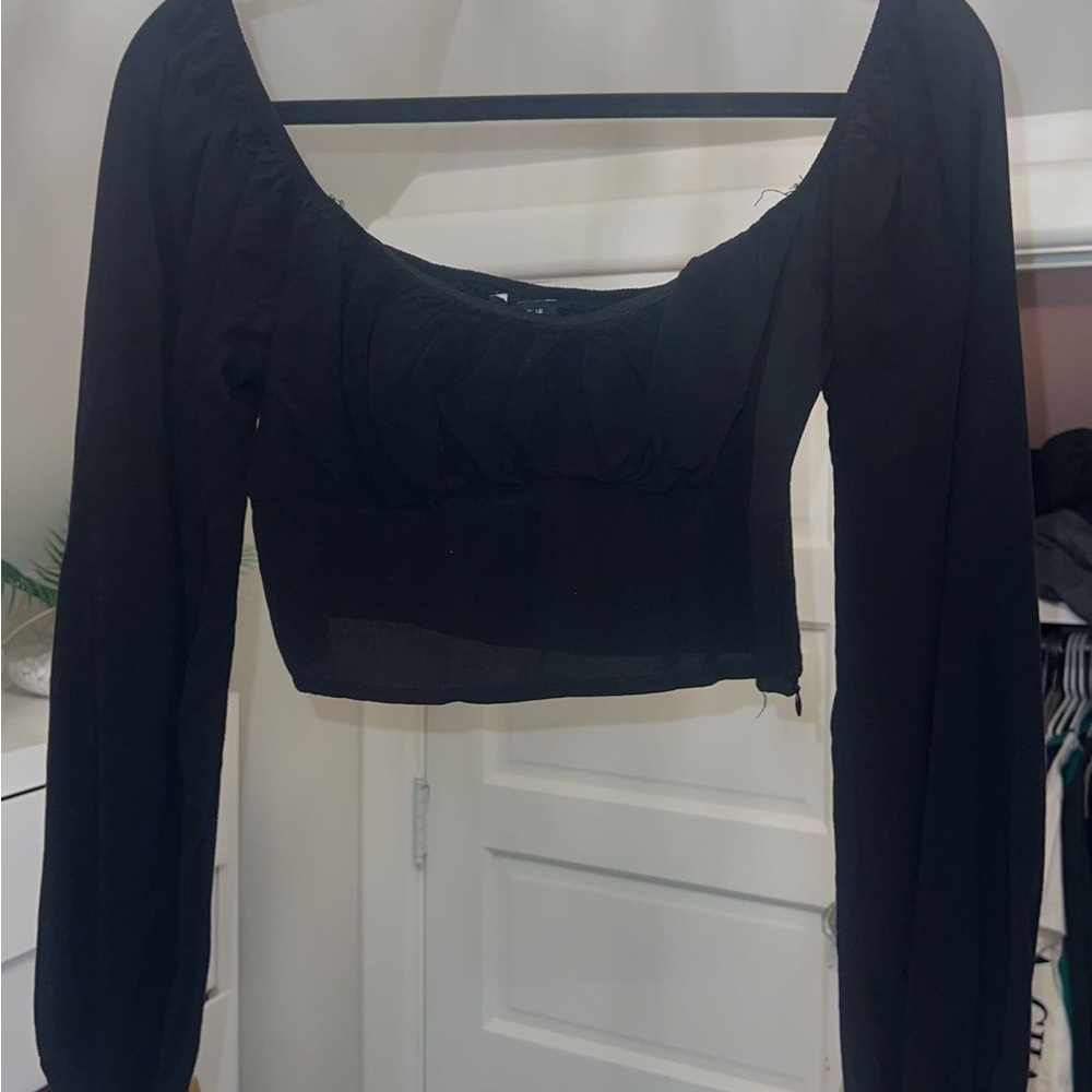 cropped Kendall and Kylie Black Long Sleeve